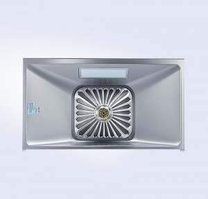 Crossover Series Range Hood